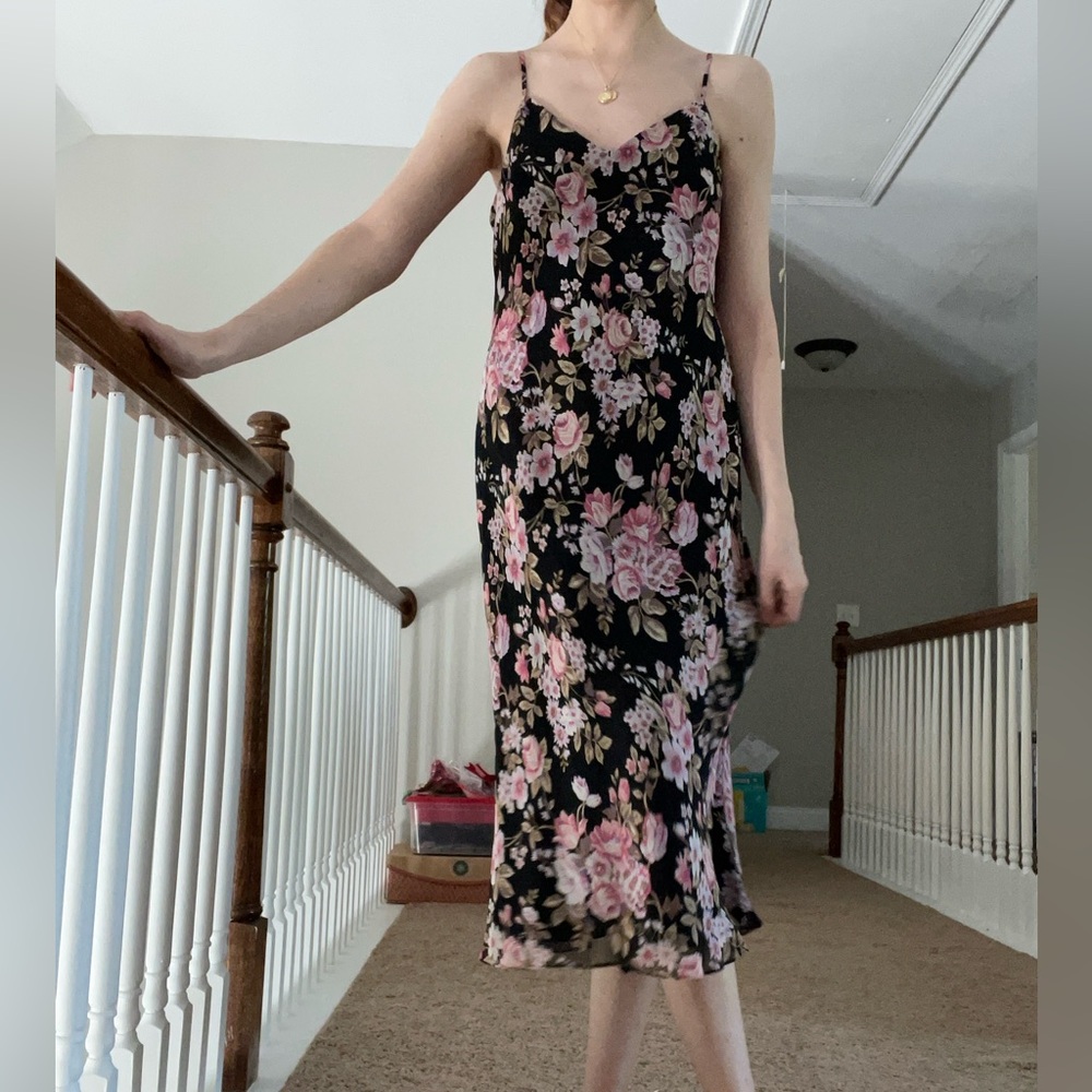 American Vintage Black and Pink Floral Dress